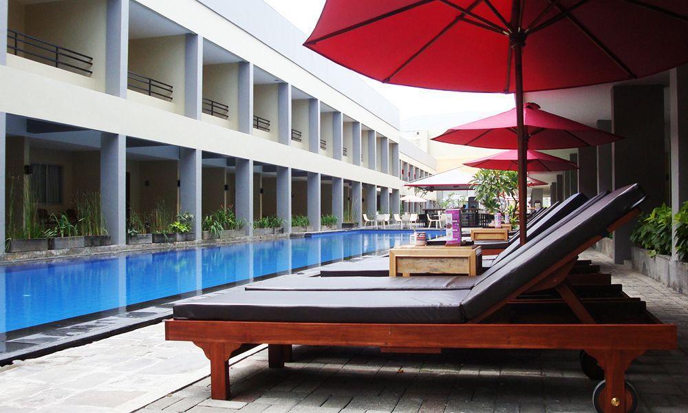 Kuta Station Hotel And Spa Bali Extérieur photo