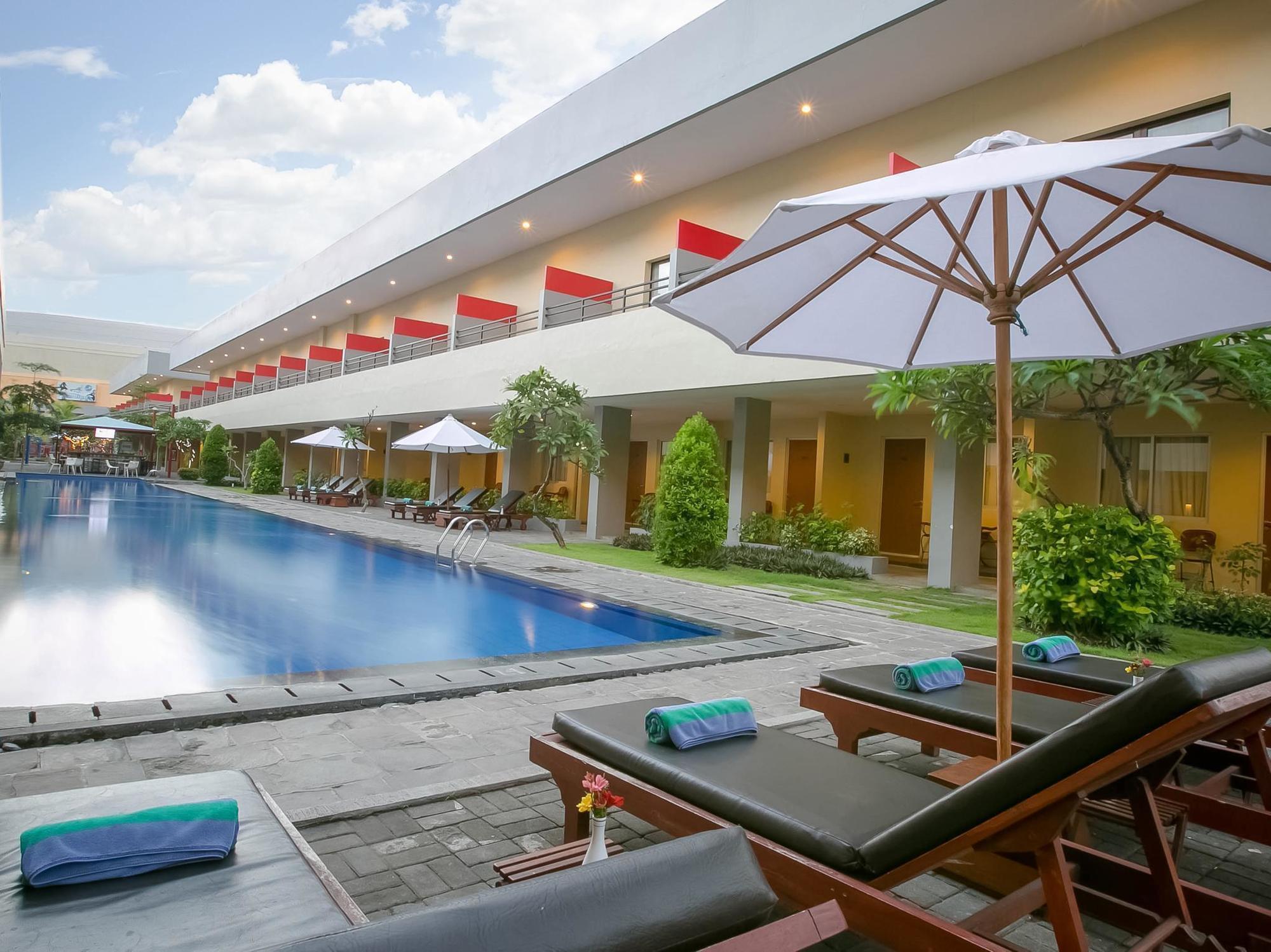 Kuta Station Hotel And Spa Bali Extérieur photo