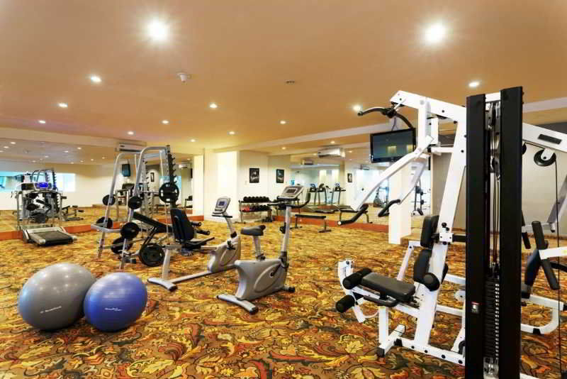 Kuta Station Hotel And Spa Bali Extérieur photo